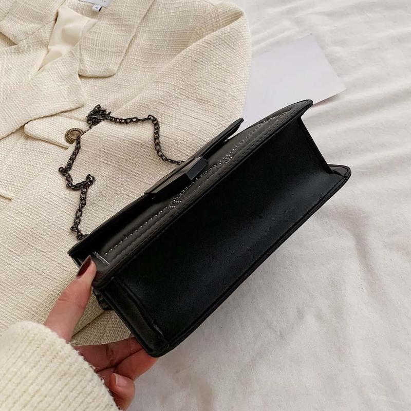 Rivet Chain Shoulder Bags
