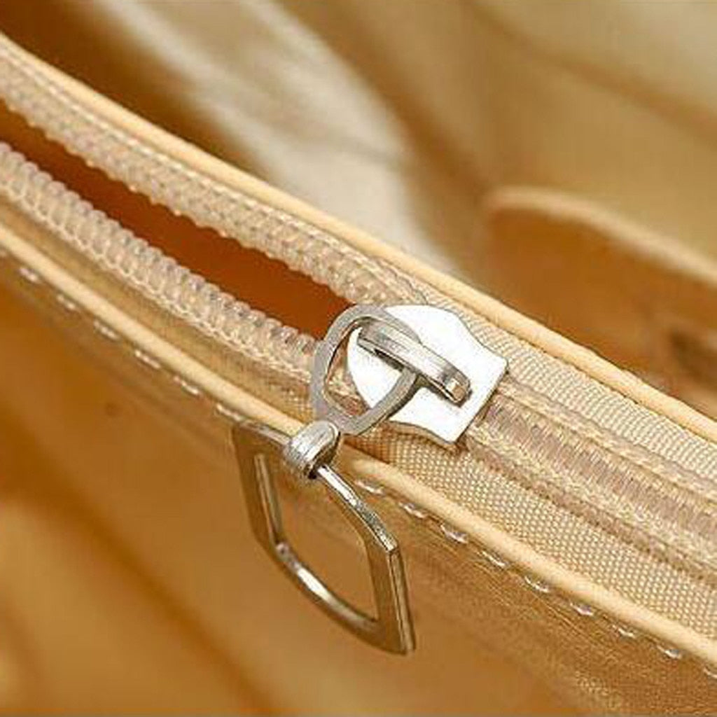 Simple Leather Large Cacity Handbag